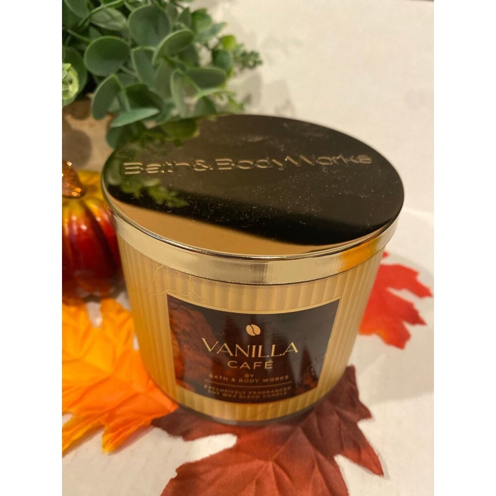 Bath & Body Works “Vanilla Cafe” NEW 3 Wick Candle - Picture 4 of 7